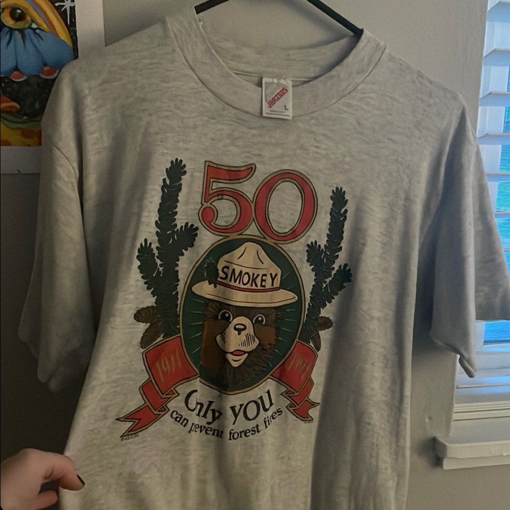 Smokey Bear Gray Vintage T-Shirt